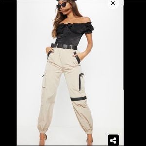 NWT Stone shell belted pocket jogger/ PLT